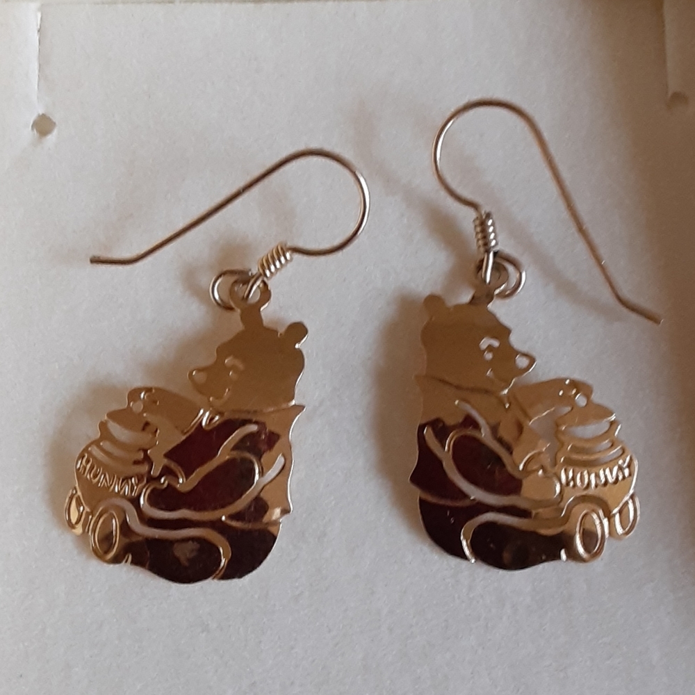 Disney Winnie the Pooh earrings gold tone